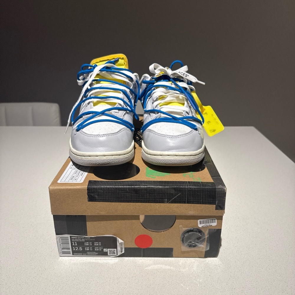 Nike Off-White x Dunk Low Lot 10 of 50